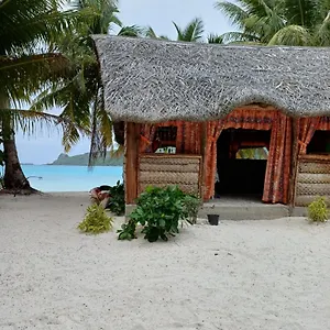 https://poemanahere-island.frenchpolynesia-hotels.com