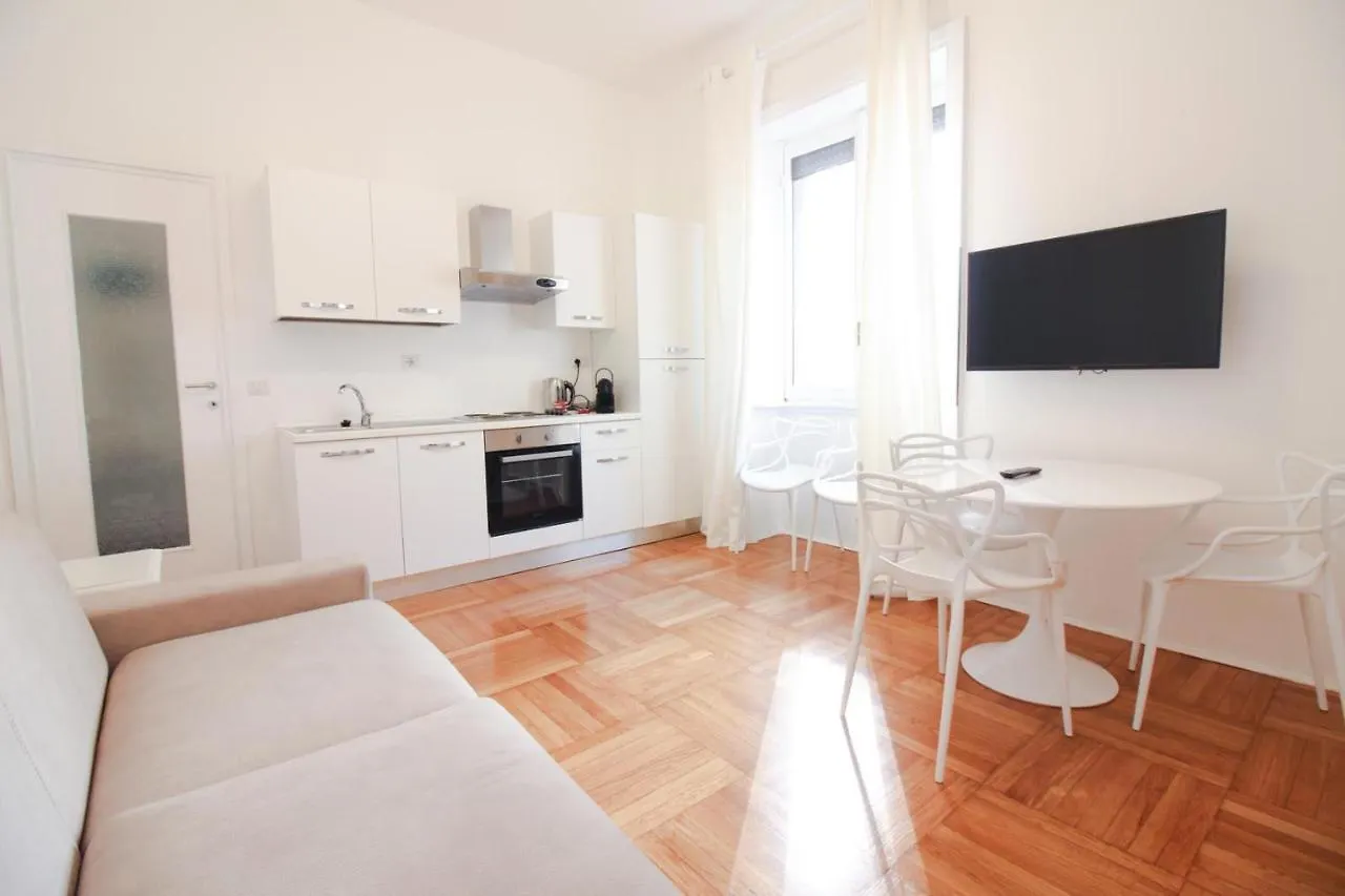 Duomo Charme Apartment Milan